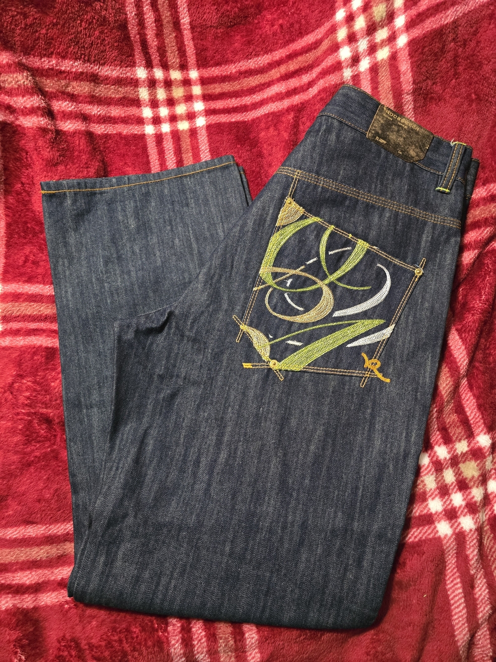 Men's Dark Blue Denim Jeans with Embroidered Pocket